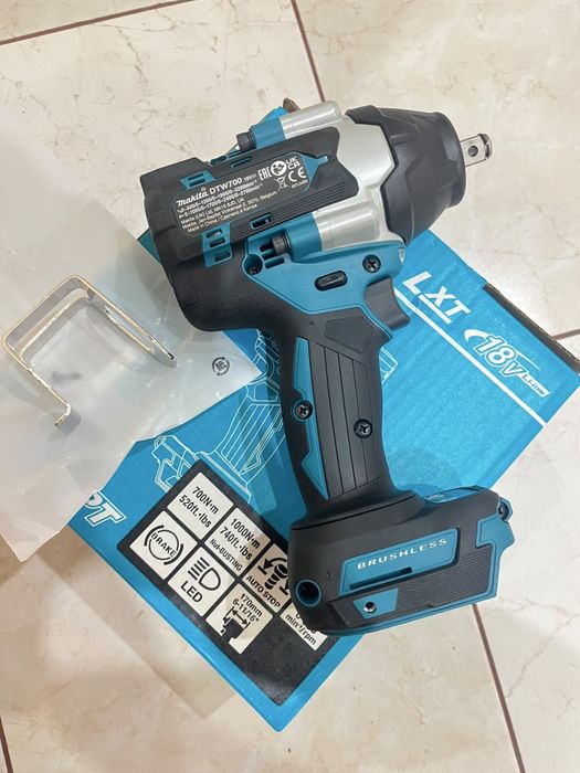 Гайковерт makita dtw700