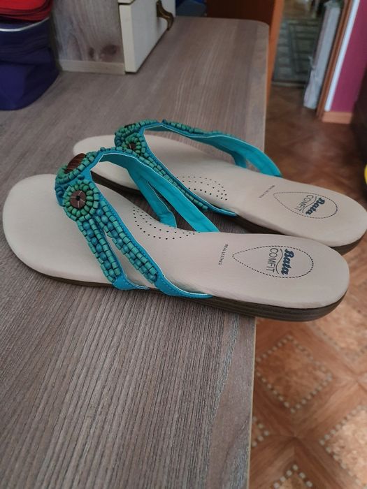 Женская кожаная обувь