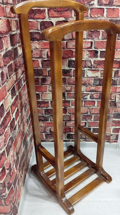 Продам вешалки офисные