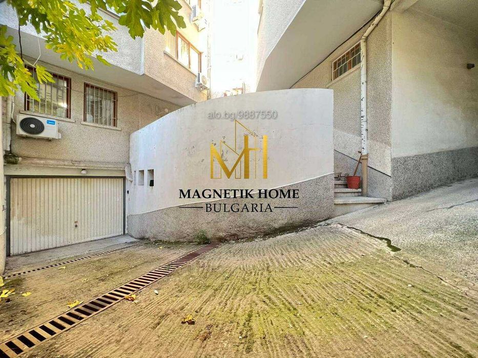 Дава се под наем Гараж / Паркомясто в Бургас, Център - 15 кв.м за 66.3 € - Снимка #3