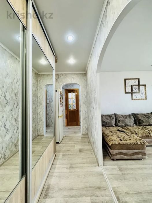 Продам трех комнатную квартиру