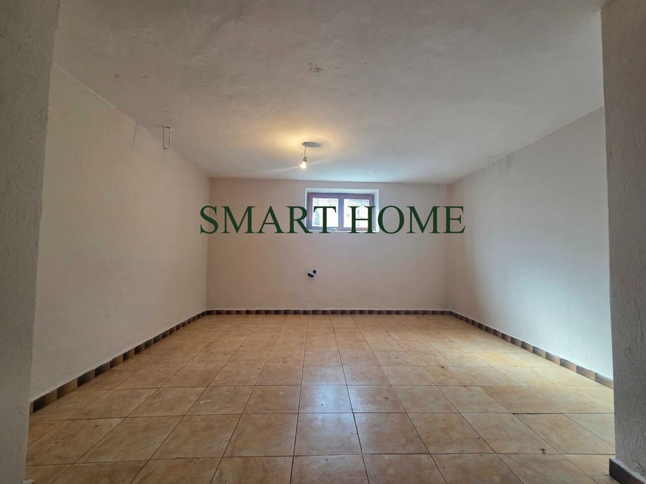 Помещение в центъра на гр. Горна Оряховица!