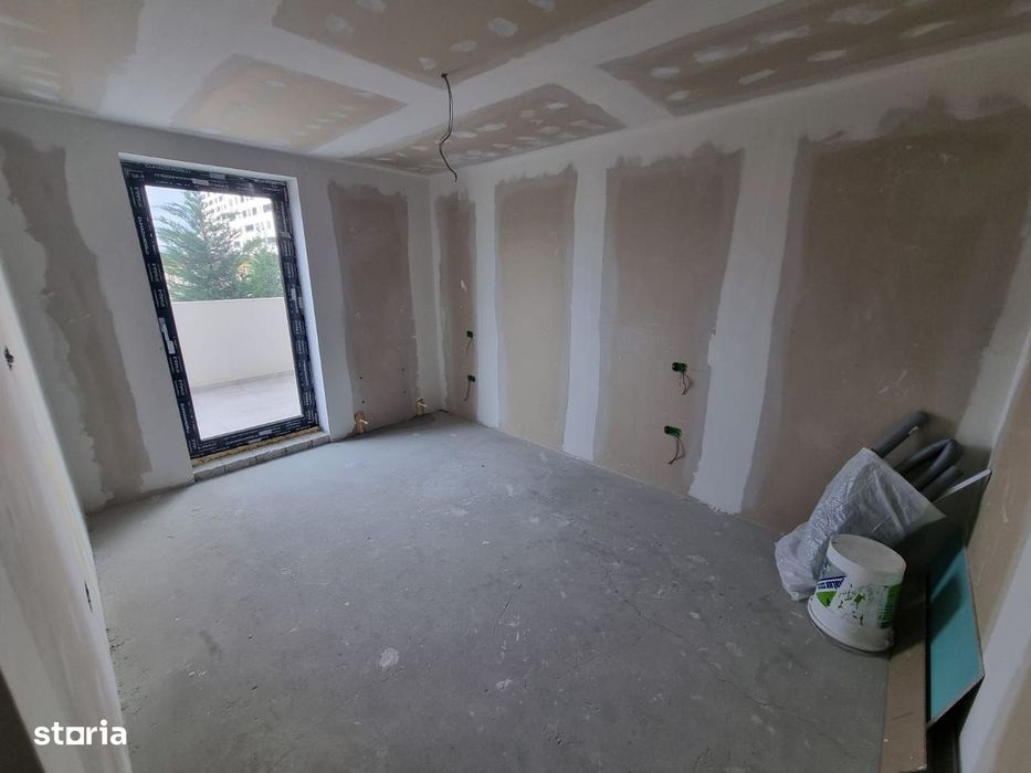 Tomis nord Euromaterna-apartament 3 camere decomandat cu terasa de 33 — fotografia 3