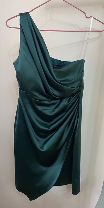 Rochie Shewava cu umărul gol, mărimea 40