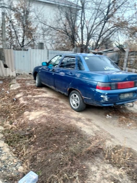 Продам машину ваз 2110