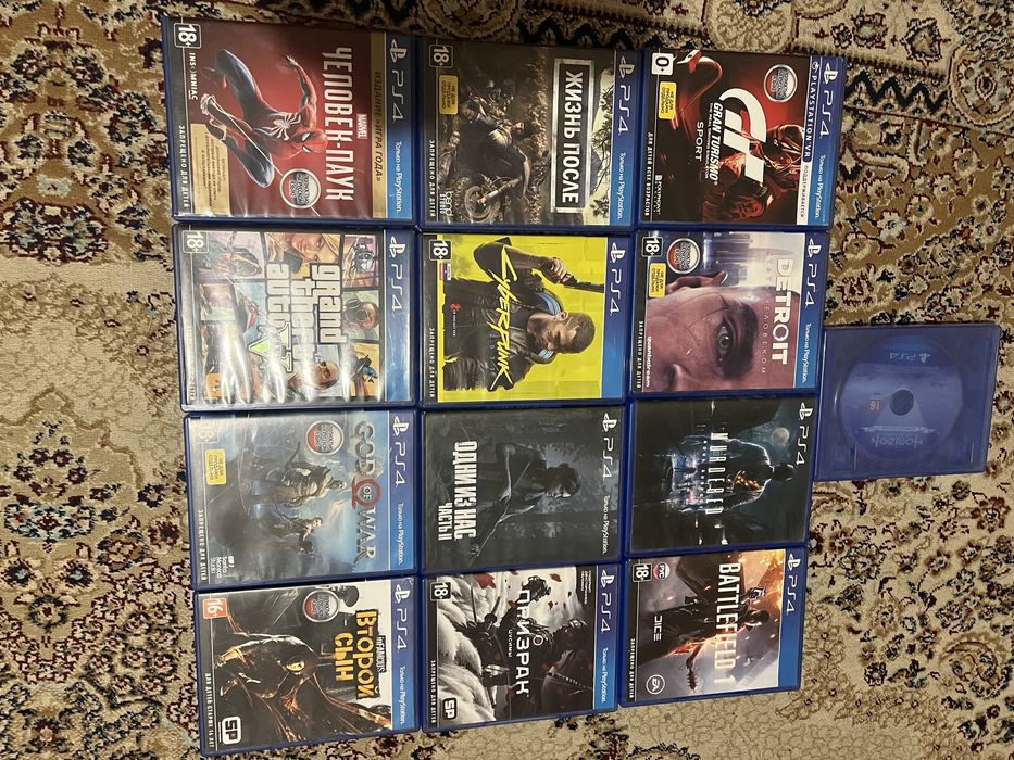 Playstation 4 в идеальном состоянии