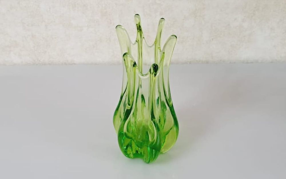 Вазы цветное стекло