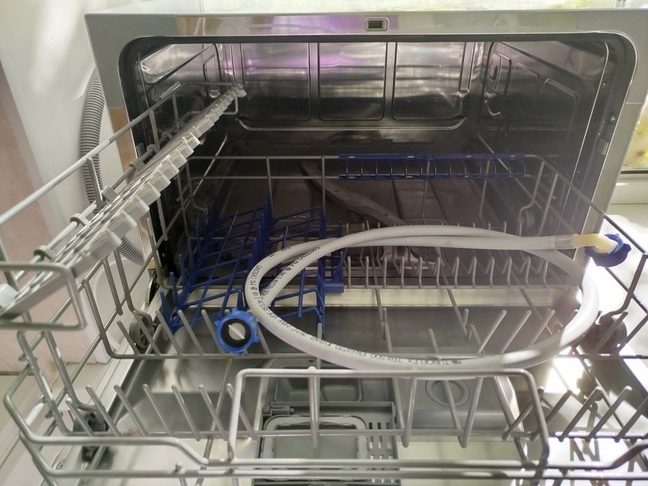 Посудомоечная машина.