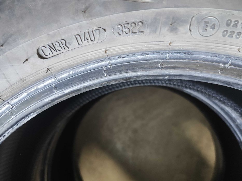 2бр.всесезонни гуми 215/55/17 Continental