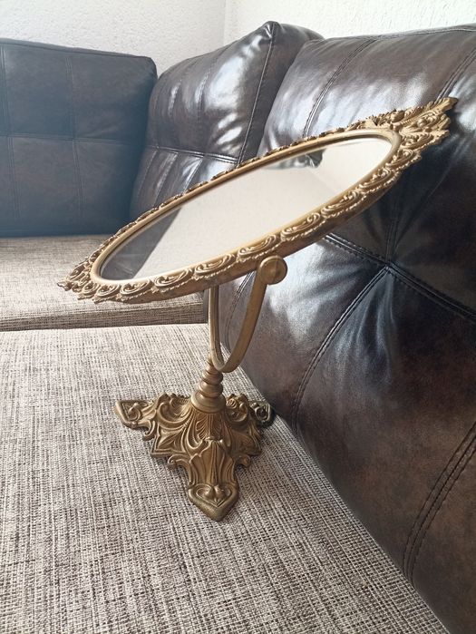 Месингово винтидж огледало