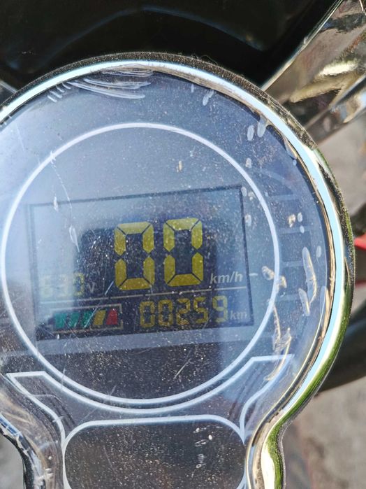 Triciclu electric tip scuter ZTECH ZT-63B TRILUX 3.0, fara permis 25 km/h  rosu