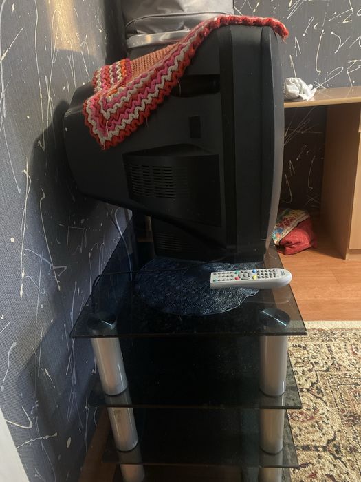 Продам телевизор