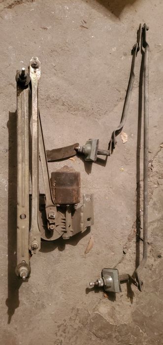 Продаётся запчасти от Волги 21го