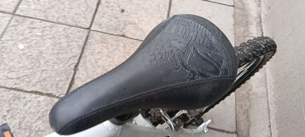 Продавам алуминиев велосипед  Scott 26 цола,L