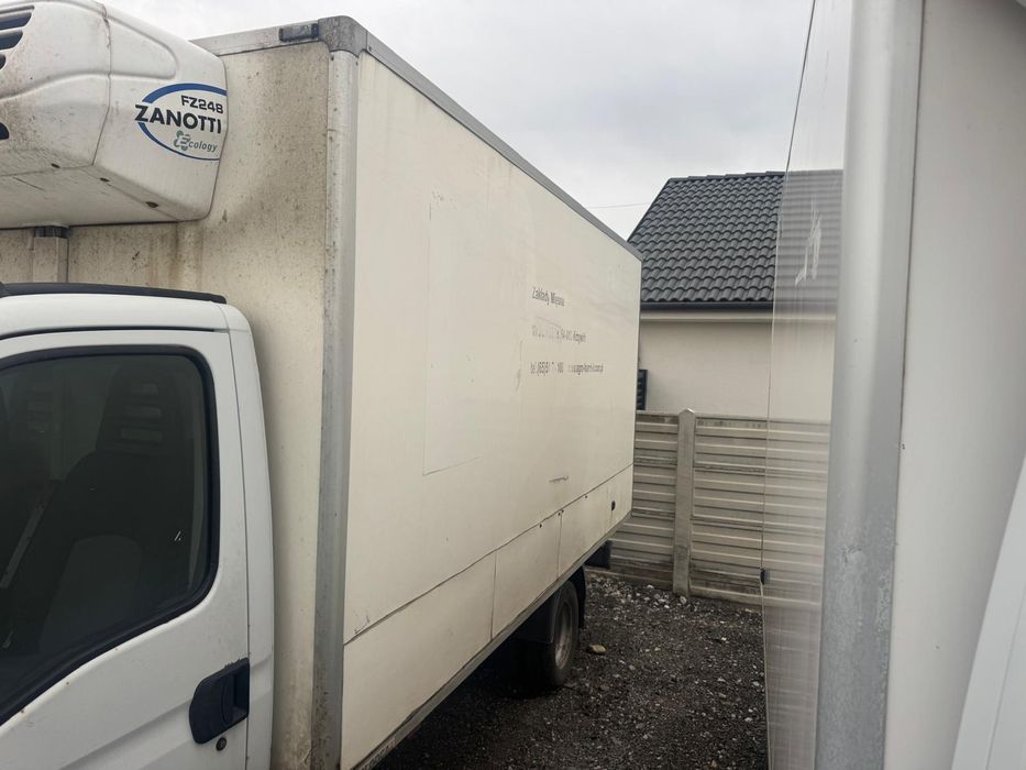 Cub pentru Iveco, Renault sau depozitare