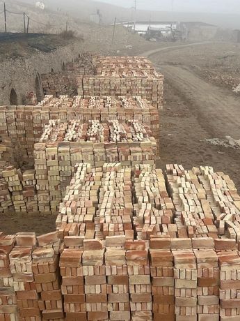 Кирпич красный жженый