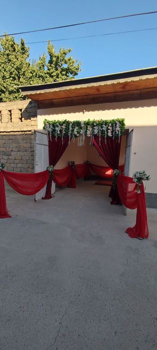 Tayyor biznis sotiladi afarmleniya bezaklari gullari sotiladi