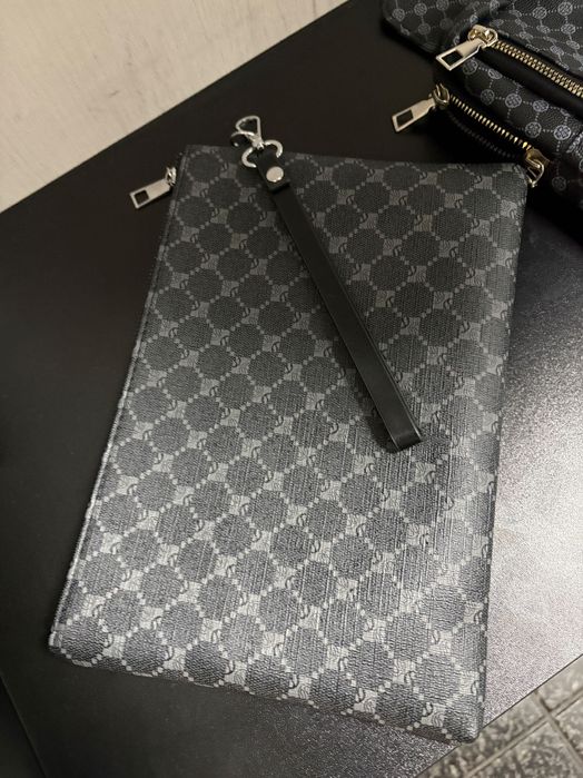 Мъжки    Чантички