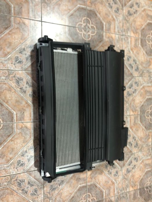 Запчасти на Lixiang L9