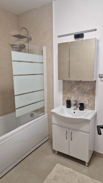 Apartament de închiriat