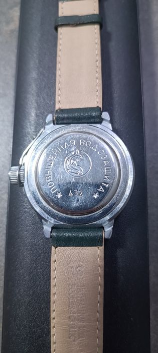 Наручные часы СЛАВА юбилейные 2003г