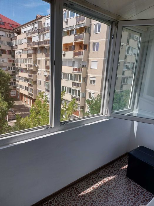 Închiriez apartament 2 camere