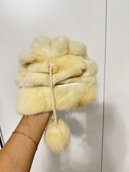 Продам норковую шапку