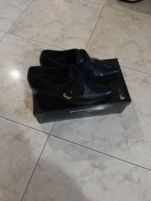 Кожени обувки  GEOX