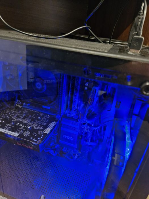 PC Gaming Entry/Office i7, 24GB RAM, SSD + Monitor Curbat Samsung 24"