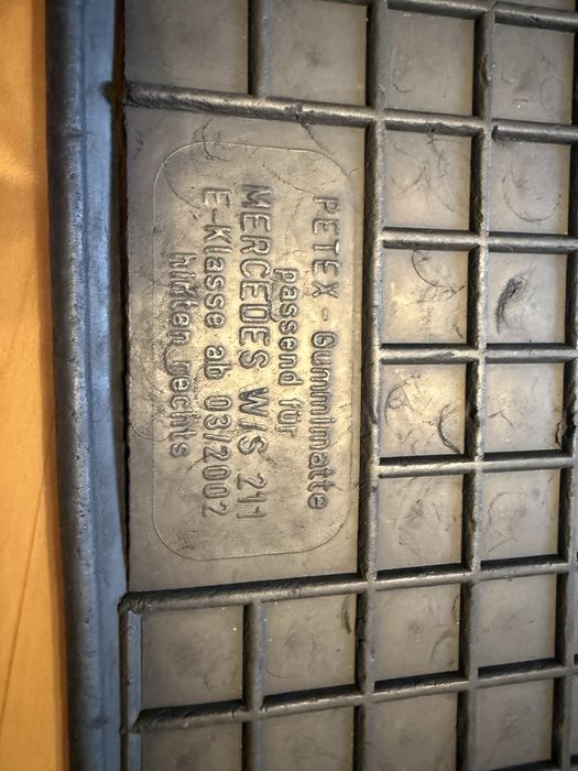 Полики Mercedes-Benz W211