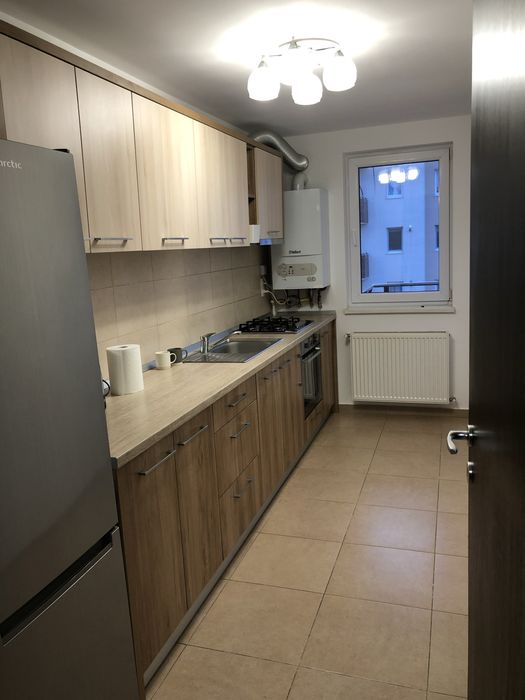 De închiriat apartament 2 camere, Urban Coresi Brașov, parcare + boxa