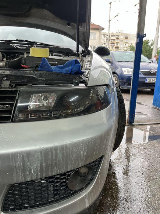 Полиране и възстановяване на  автомобилни фарове