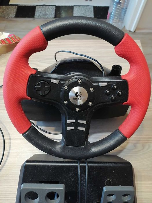 Волан за игра logitech formula forse EX