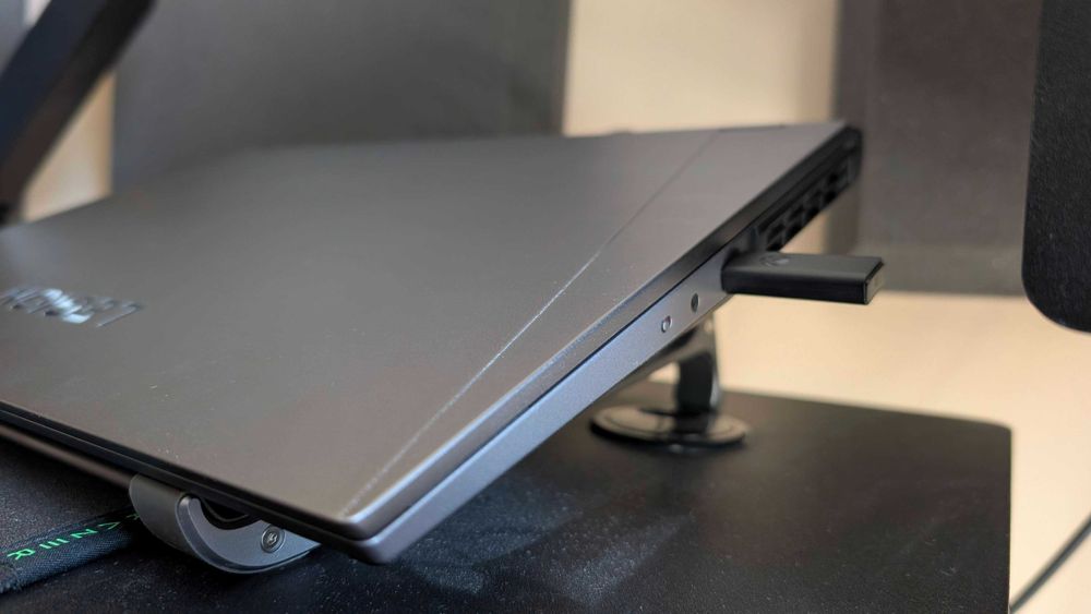 Lenovo Legion 5 pro i5 12500h RTX3060 6 GB 32 gb ddr5 + подарък раница