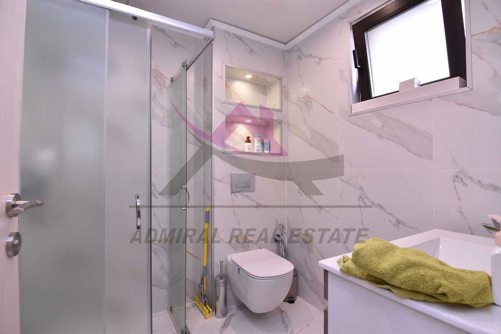 Продава се Къща в Варна, Изгрев - 698 кв.м за 960 €/кв.м - Снимка #6
