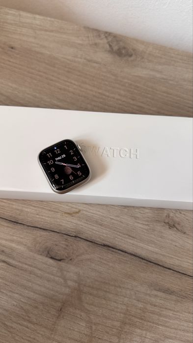 Apple Watch Series 8 GPS 41 mm Starlight