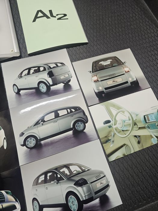 Mapa de presa de la IAA Frankfurt 1997 cu Audi Al2 (studie/concept)