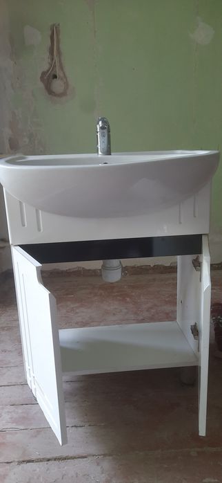 Продаётся ракивина отличном состояние мало использовали