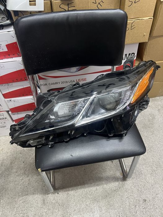 Фары на камри 70