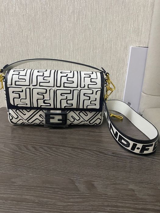 Продам сумки срочно