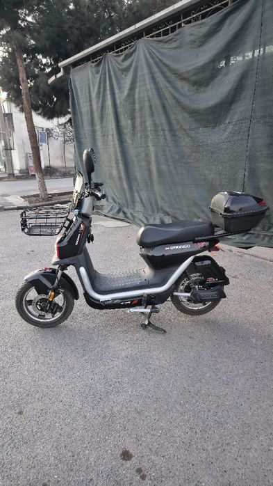 Brend nomi DRONGO VL skuter