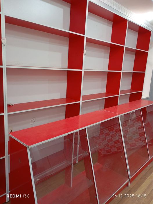 Ду́кон учун стеллаж пу́лка