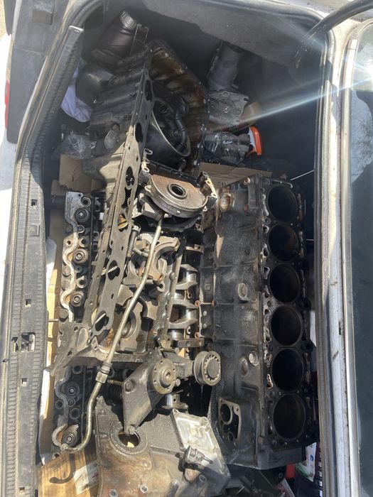 Мерседес 124 Двигатель 103  3 литра