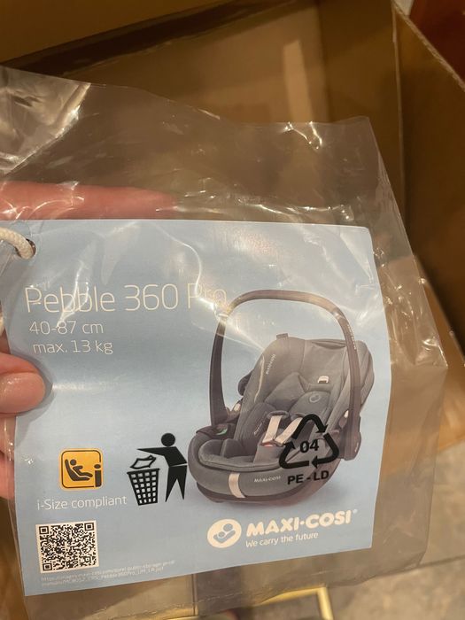 Автолюлька Maxi-Cosi Pebble 360Pro