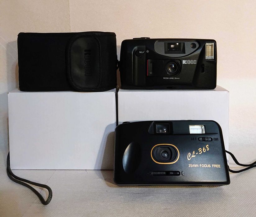 Aparat foto film 35 mm / point and shoot / zoom / stare f. buna* / bonus inca un aparat / Ricoh / Voigtlander / Konica / Porst / Elikon