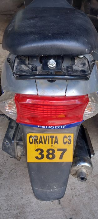 Scuter peugeot 49