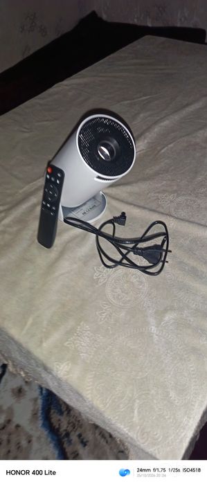 Proektor model HY5000
