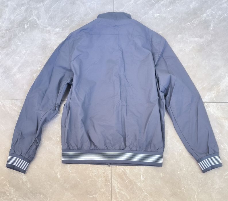 EA7 Emporio Armani  XL яке