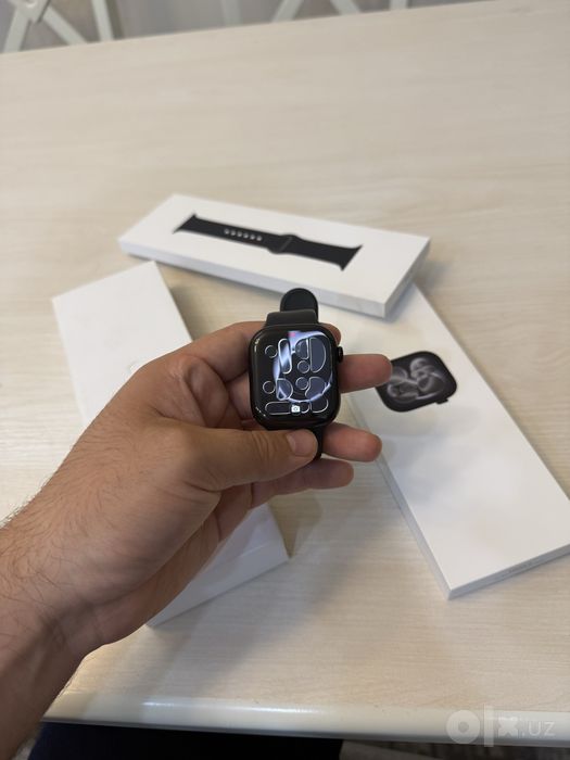 Apple Watch 11 Jet Black 46mm 100%