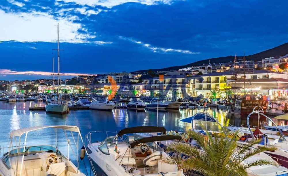 Продава се Едностаен апартамент в Свети Влас - 55 кв.м за 797 €/кв.м - Снимка #14